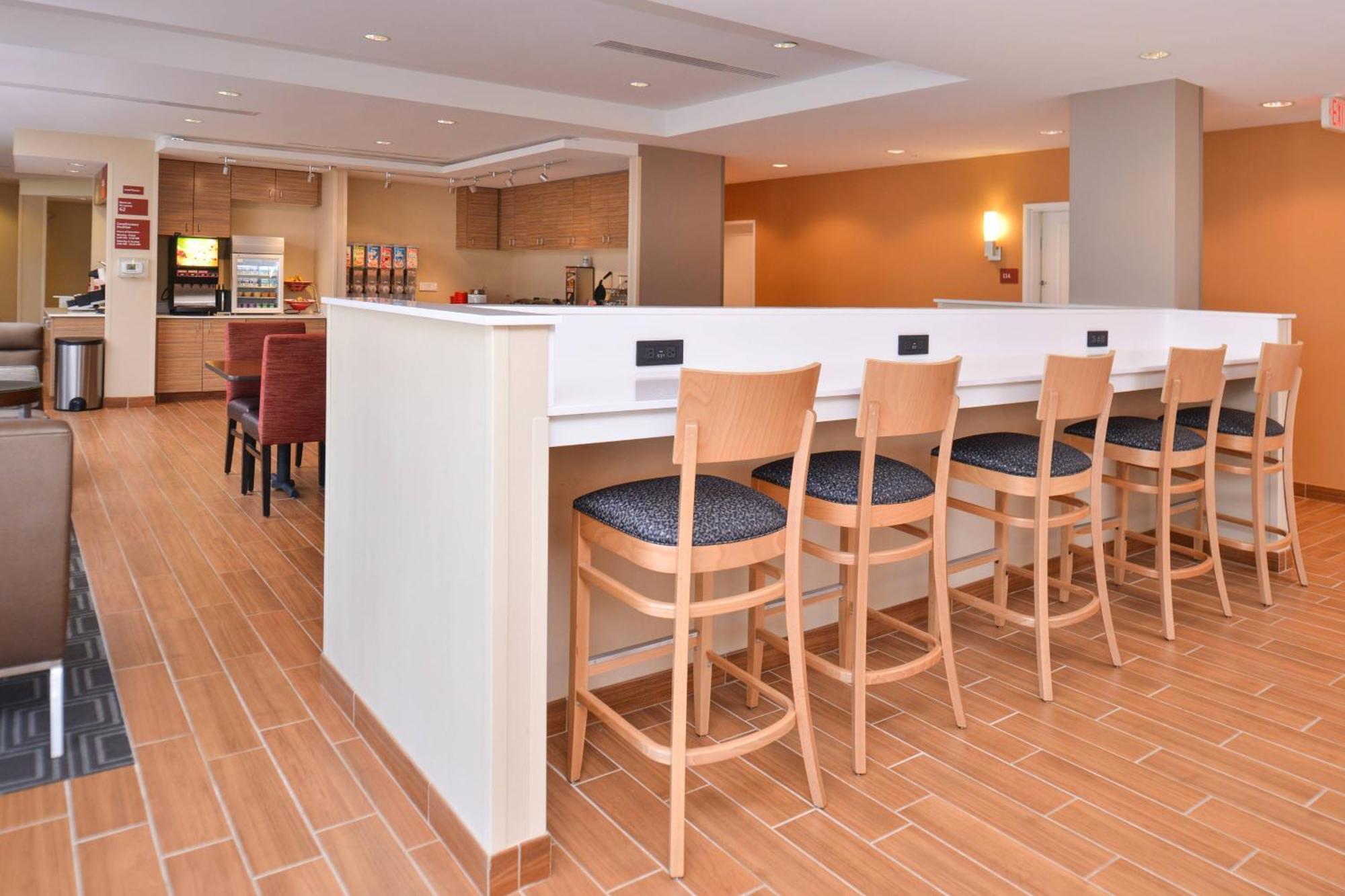Towneplace Suites By Marriott Gillette Extérieur photo