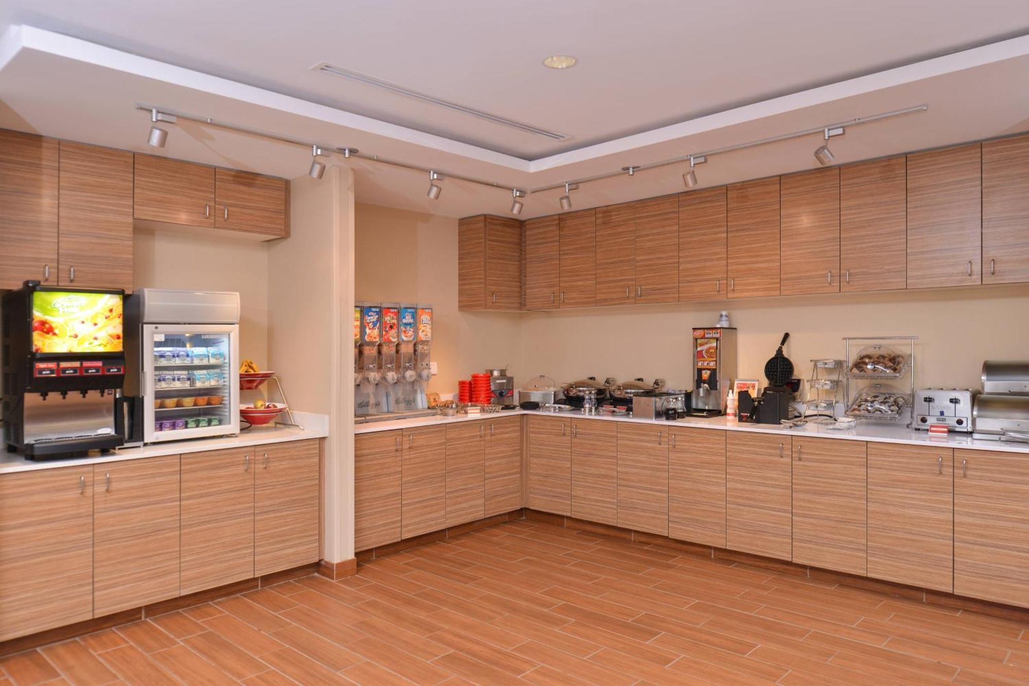 Towneplace Suites By Marriott Gillette Extérieur photo