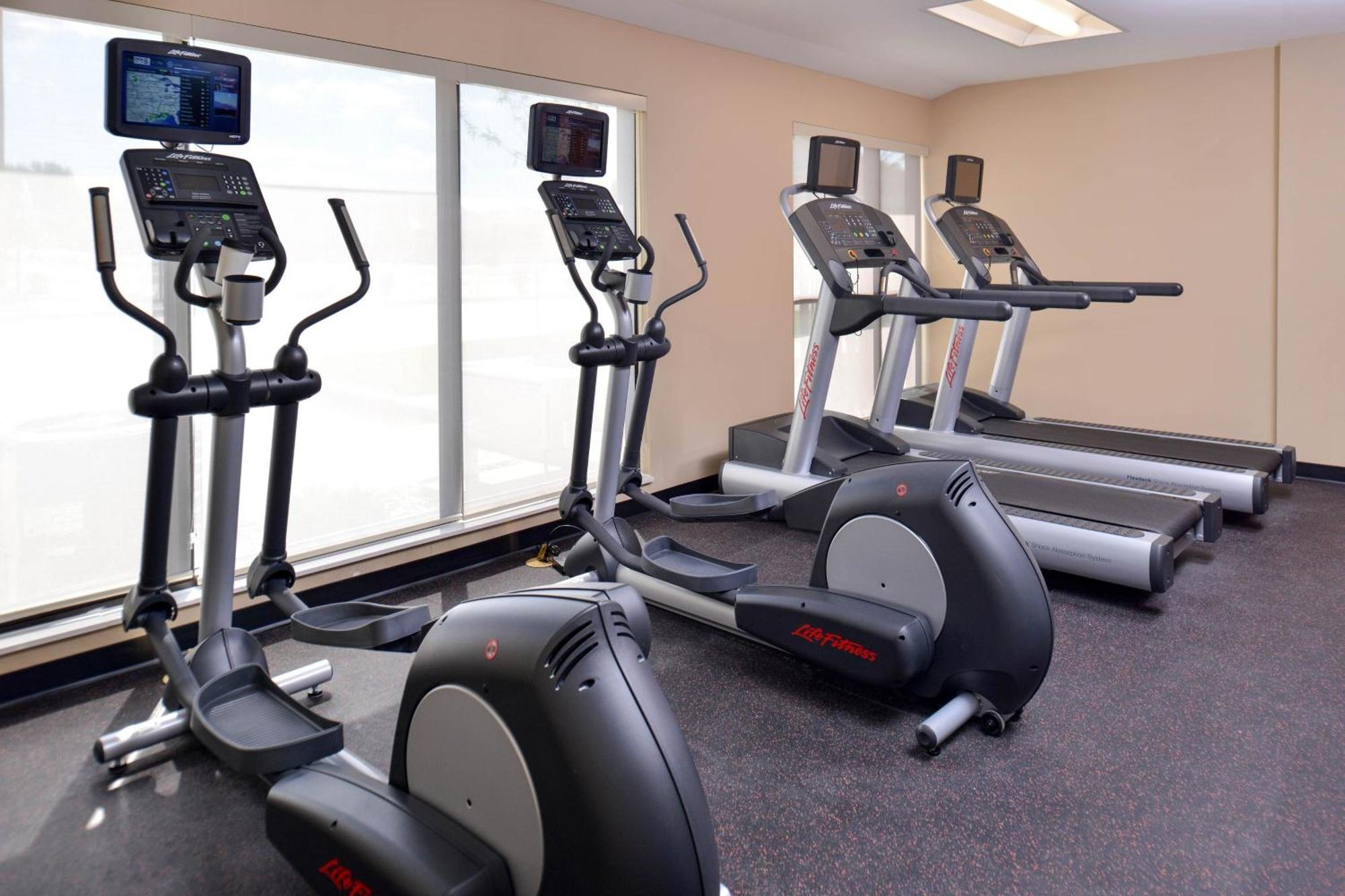 Towneplace Suites By Marriott Gillette Extérieur photo