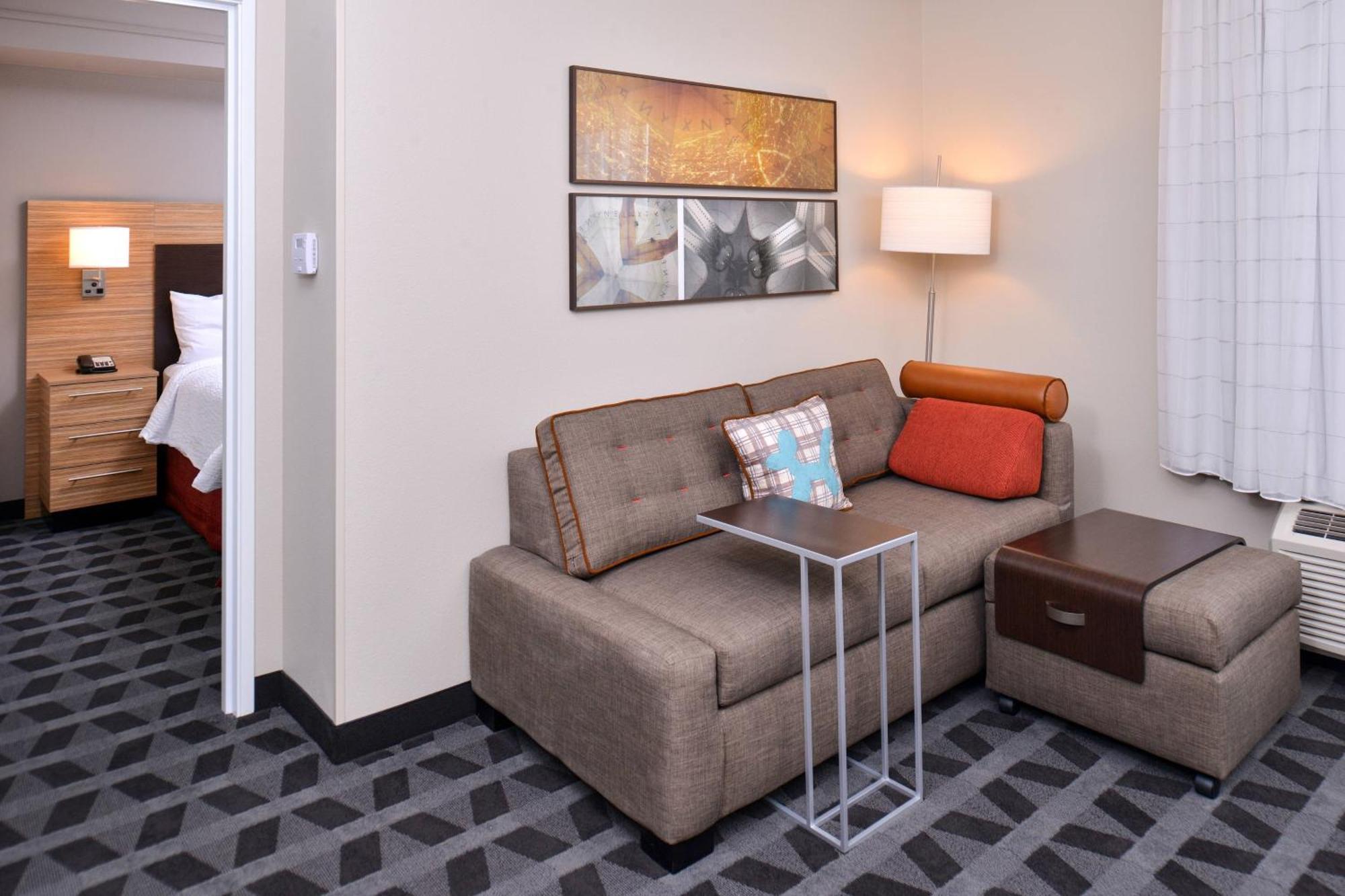 Towneplace Suites By Marriott Gillette Extérieur photo
