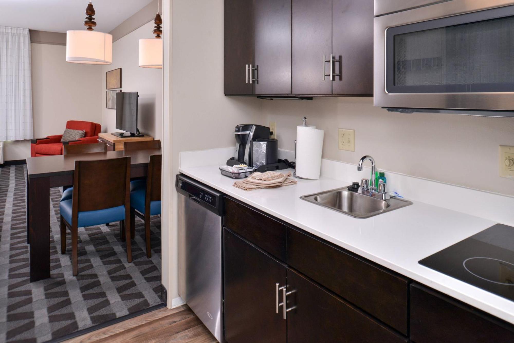 Towneplace Suites By Marriott Gillette Extérieur photo