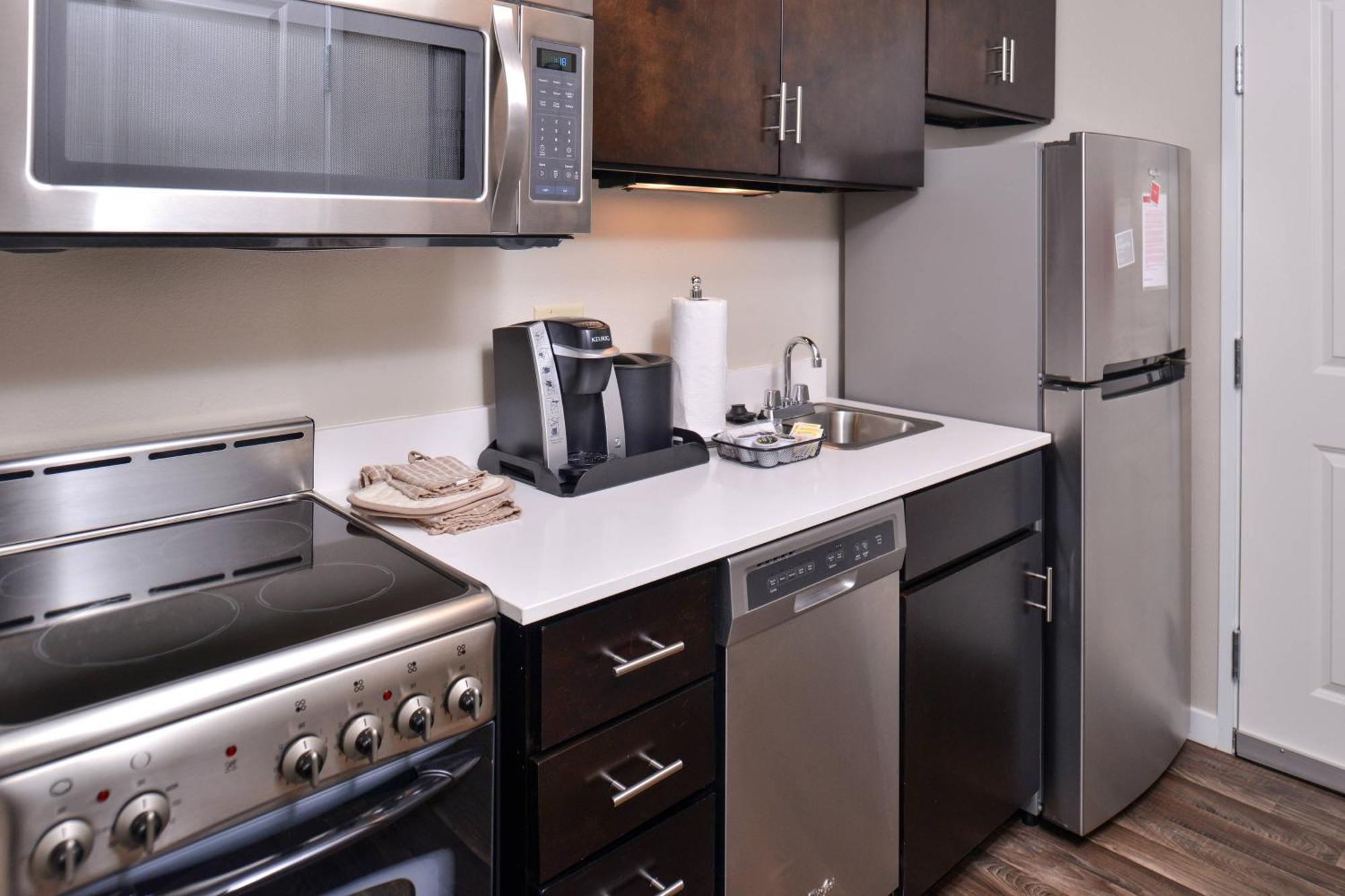 Towneplace Suites By Marriott Gillette Extérieur photo